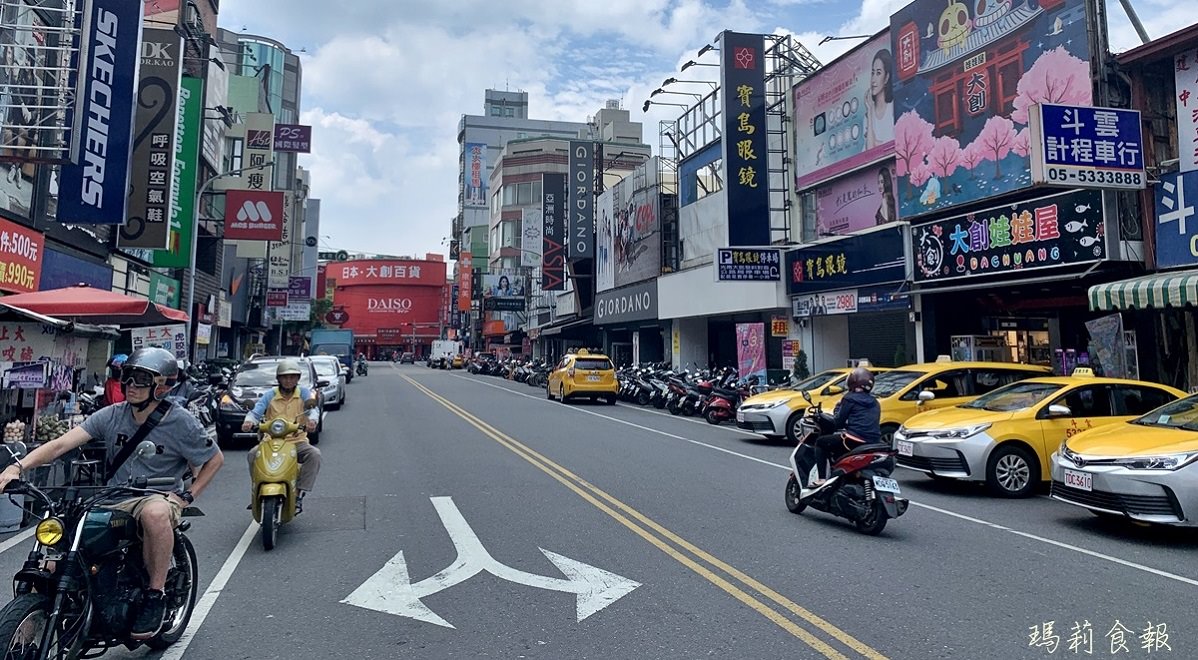 雲林斗六住宿,緻麗伯爵酒店,斗六火車站步行三分鐘,斗六圓環旁平價旅館推薦