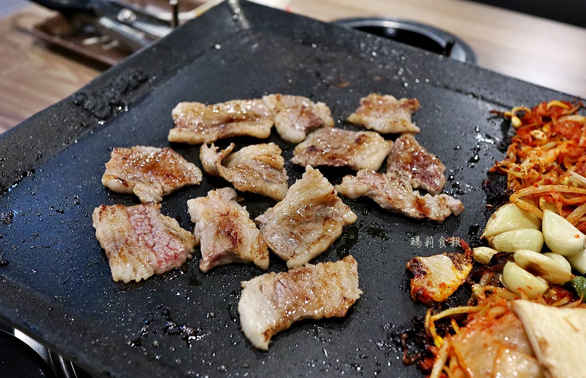 台中北區美食,台中韓式烤肉,八色烤肉,八色烤肉菜單,八色烤肉韓國烤肉第一品牌,台中燒肉,中友必吃美食