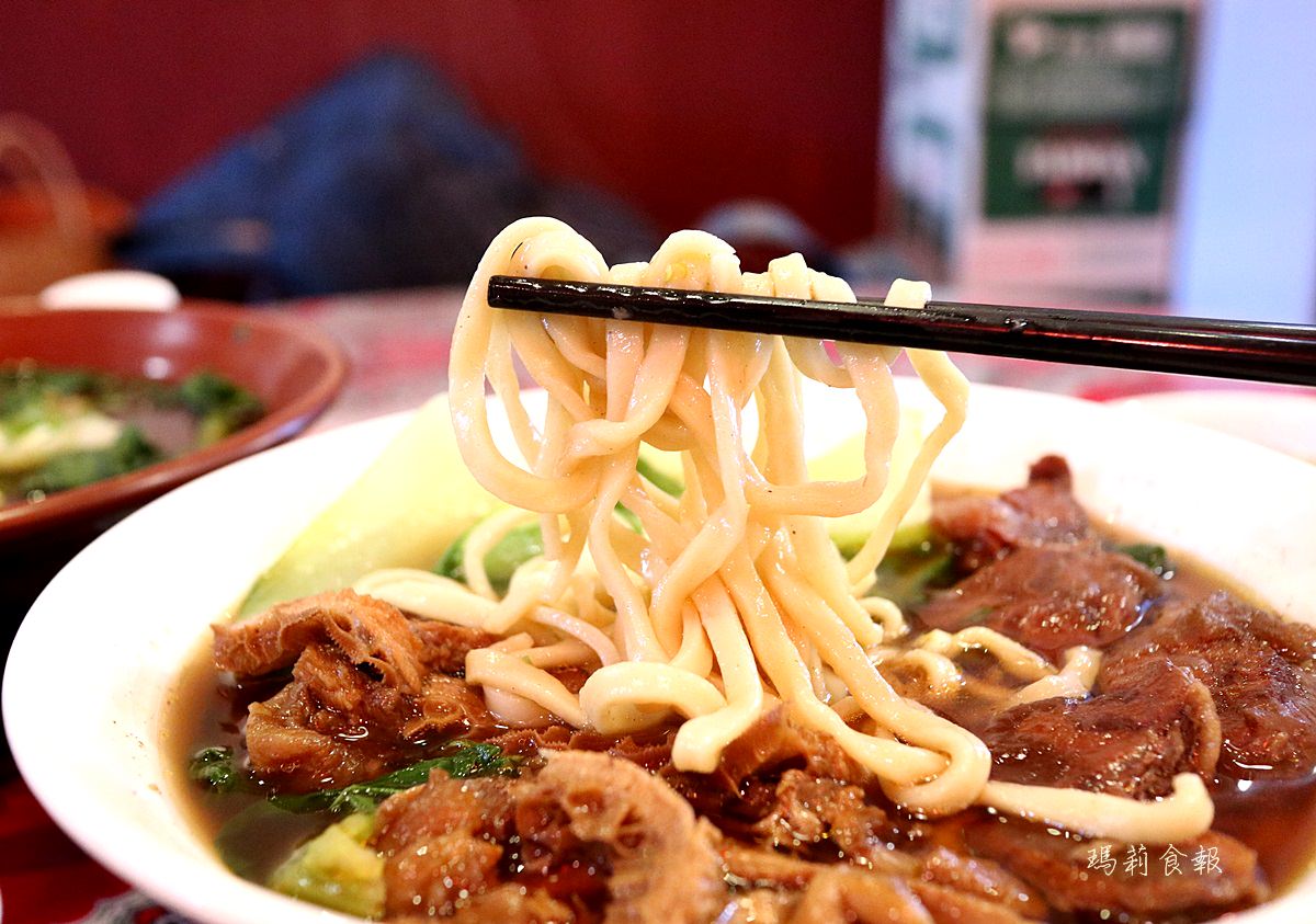 台中中區美食,陋巷之春老家牛肉麵,陋巷之春菜單,眷村牛肉麵,眷村水餃