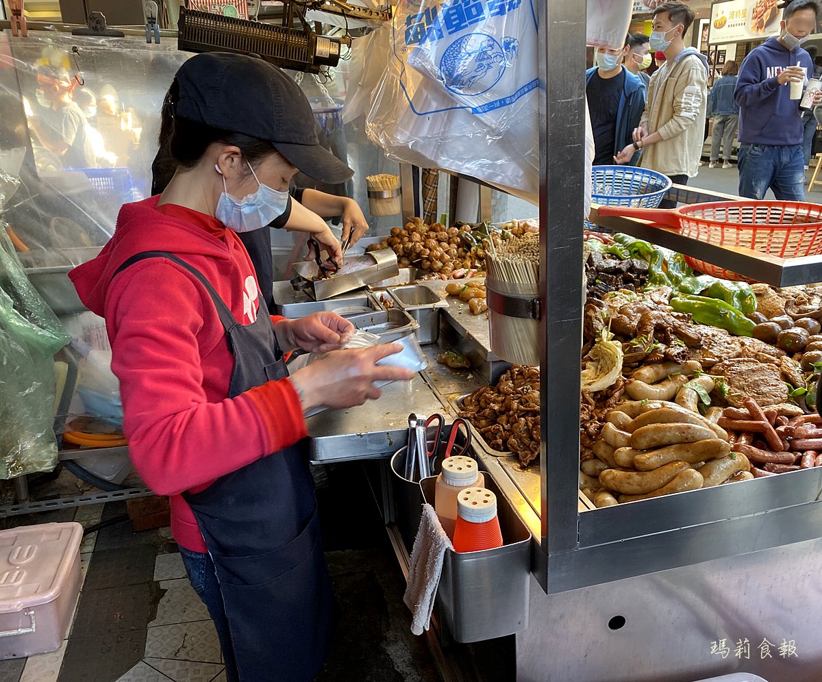 10元滷味串燒,一中冷滷,十元滷味,一中商圈銅板美食,台中北區美食,一中小吃