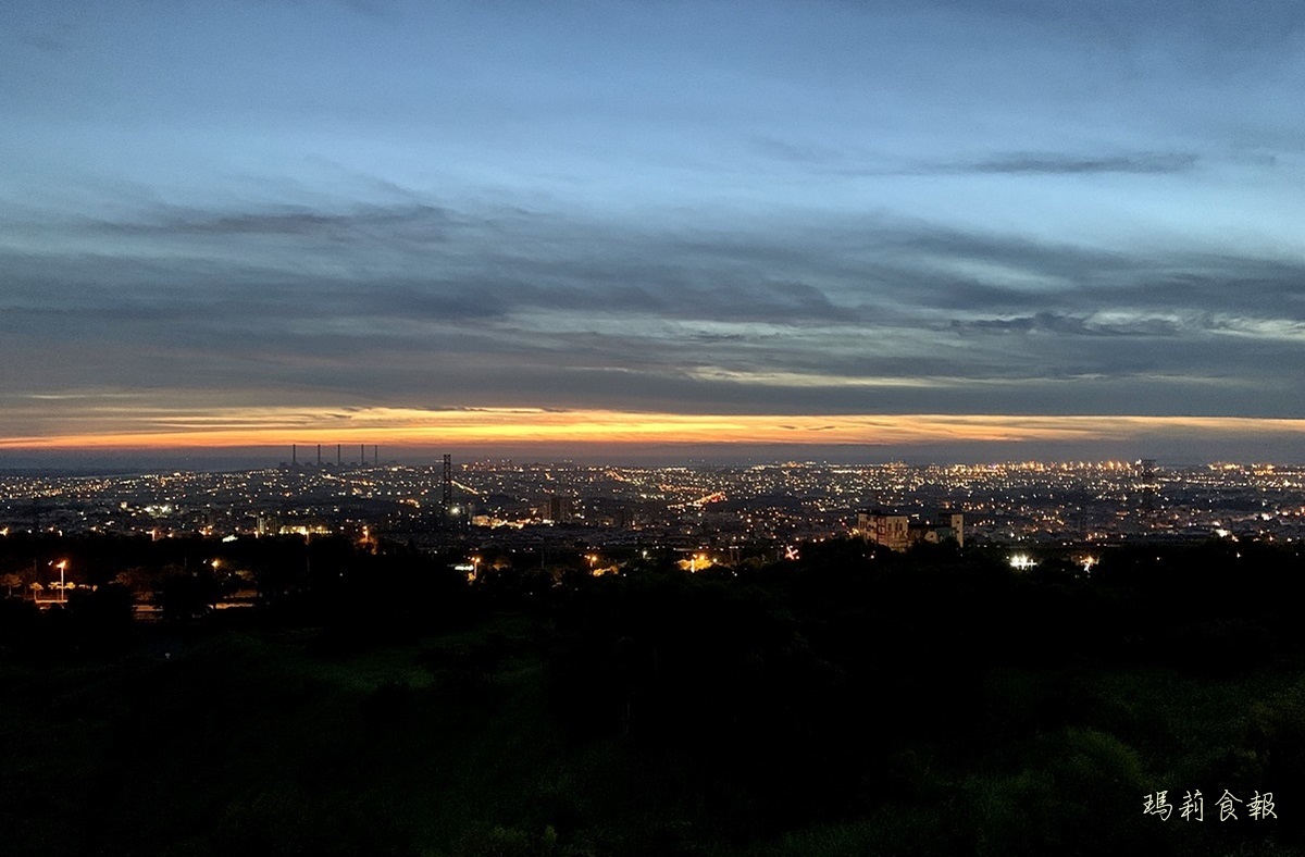 覓覓基地帆杋望海,台中海線百萬夜景,台中夜景,台中景觀餐廳 ,沙鹿景觀餐廳,沙鹿景點,覓覓基地,覓覓基地菜單,台中海線