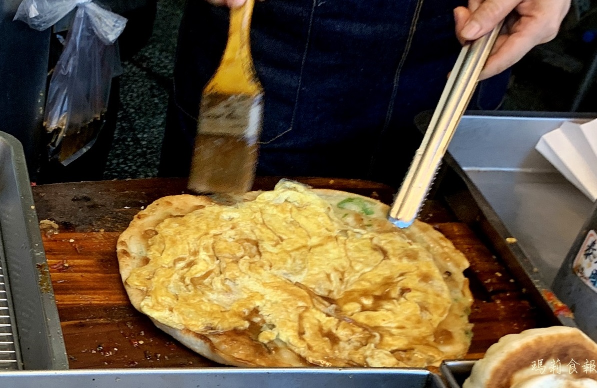 有間餅店,台中銅板美食,一中街美食,台中排隊小吃,台中北區美食,台中蔥油餅,台中月亮蝦餅,有間餅店菜單