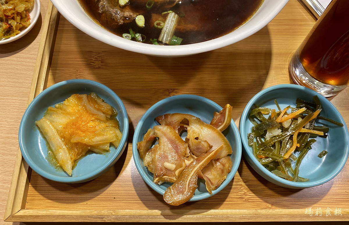 盛煎鍋貼,盛煎鍋貼菜單,傳統麵食,麵食新風貌,人氣水餃,中友美食,台中北區美食