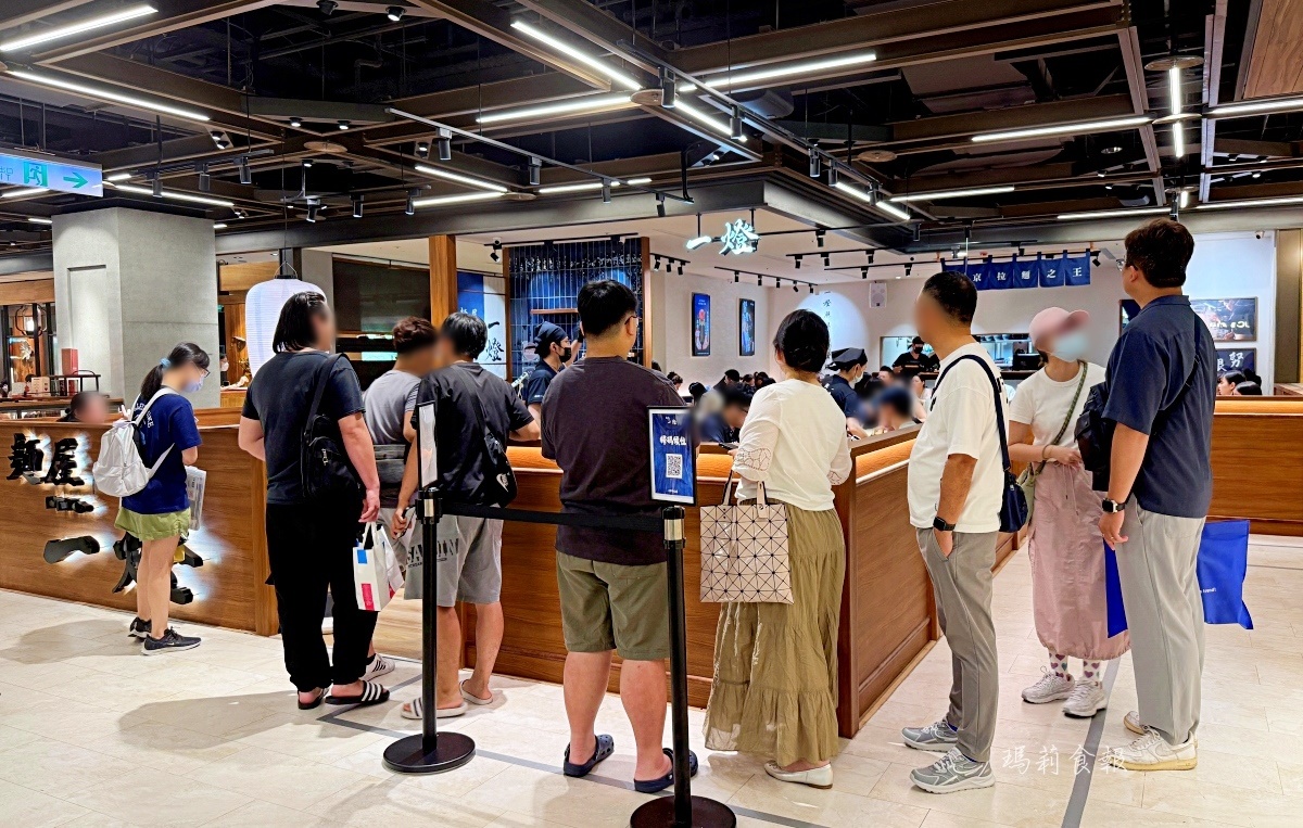 台中新光三越美食｜麵屋一燈 日本東京拉麵之王！魚介沾麵、干貝雞湯拉麵都必吃