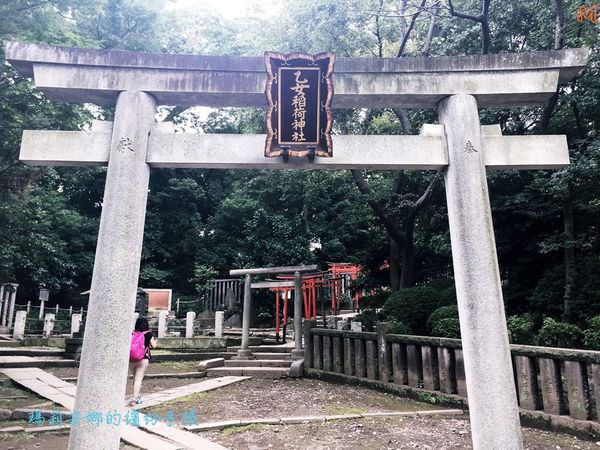 東京根津神社 (11).JPG