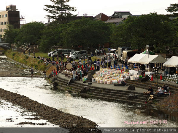 金澤百萬石祭-放水燈 (3).JPG