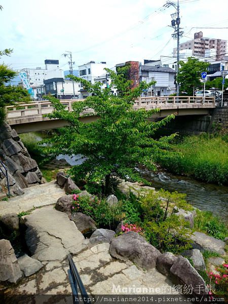 松本四柱神社與縄手通(青蛙街) (3).JPG