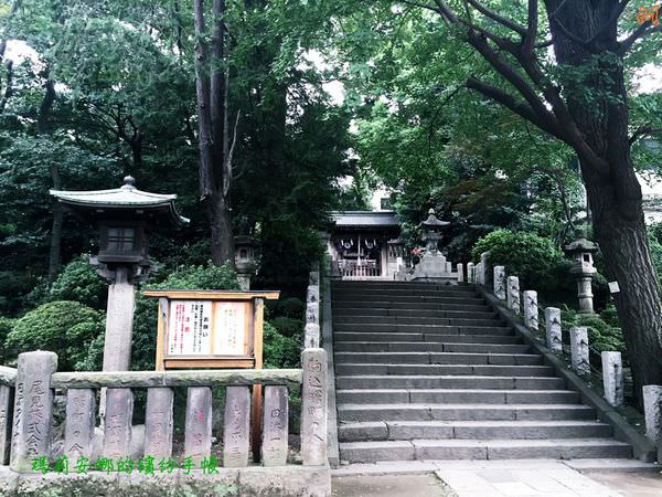 東京根津神社 (10).JPG