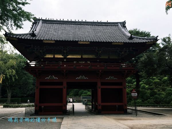 東京根津神社 (41).JPG