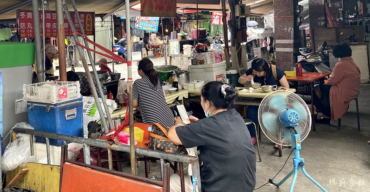 第三市場大麵羹,台中古早味,台中傳統早餐,台中特色小吃,台中美食,大麵羹,台中大麵羹,第三市場美食